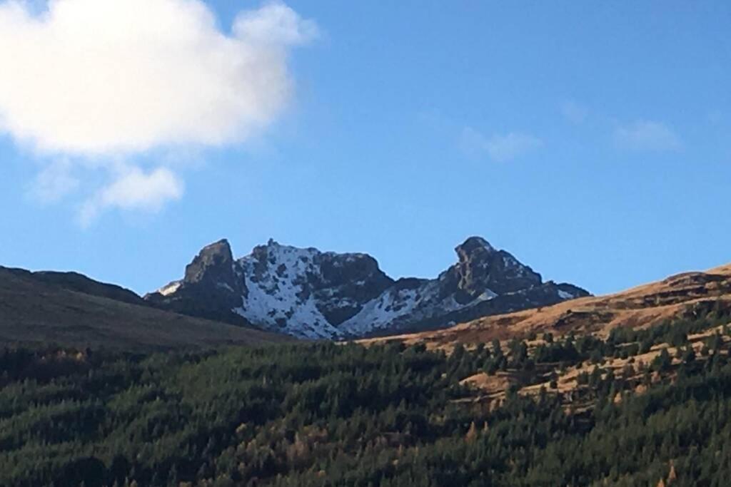 Twostones Self Catering Cottage Arrochar Buitenkant foto