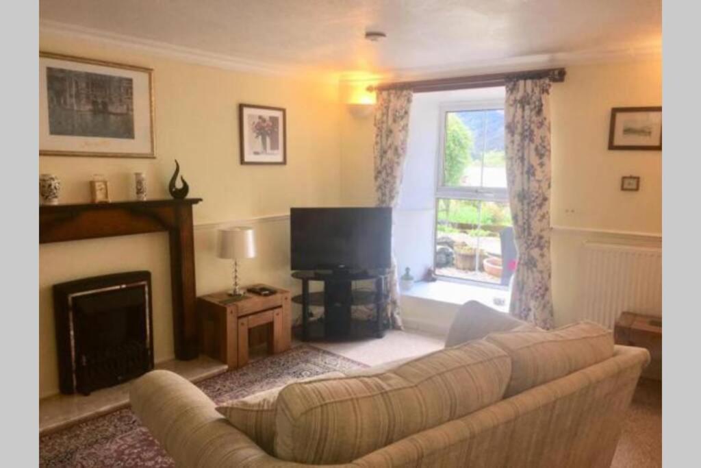 Twostones Self Catering Cottage Arrochar Buitenkant foto