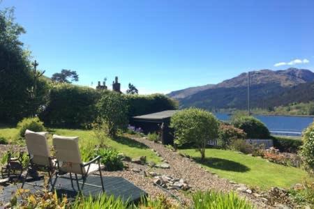 Twostones Self Catering Cottage Arrochar Buitenkant foto